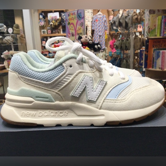 New Balance Kids 997H Pre White/Blue Size 12.5M